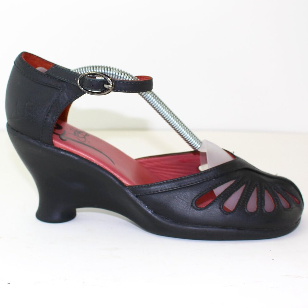 John Fluevog Friends Lulu Wedge Mary Janes (EU 39/US 8.5)